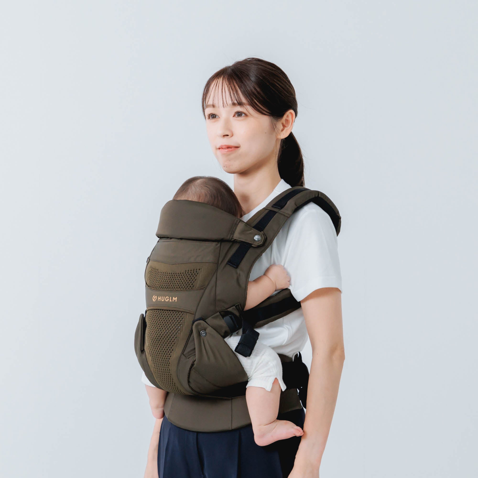 ハグルム　ベビーキャリア 抱っこ紐｜職人がつくる機能性 抱っこ紐 HUGLM（ハグルム）